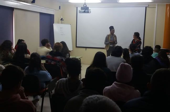 charla fundacion kirira 02
