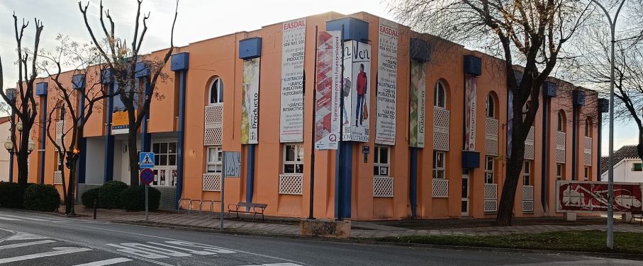 AMPLIACI&Oacute;N DE ESPACIOS Y FUNCIONALIDAD DE LA EASDAL