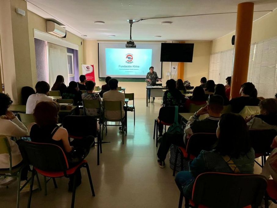 Charla Taller de la Fundaci&oacute;n Kirira