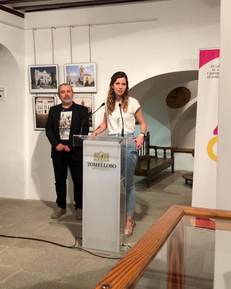 EXPOSICI&Oacute;N CRECIENDO 1982