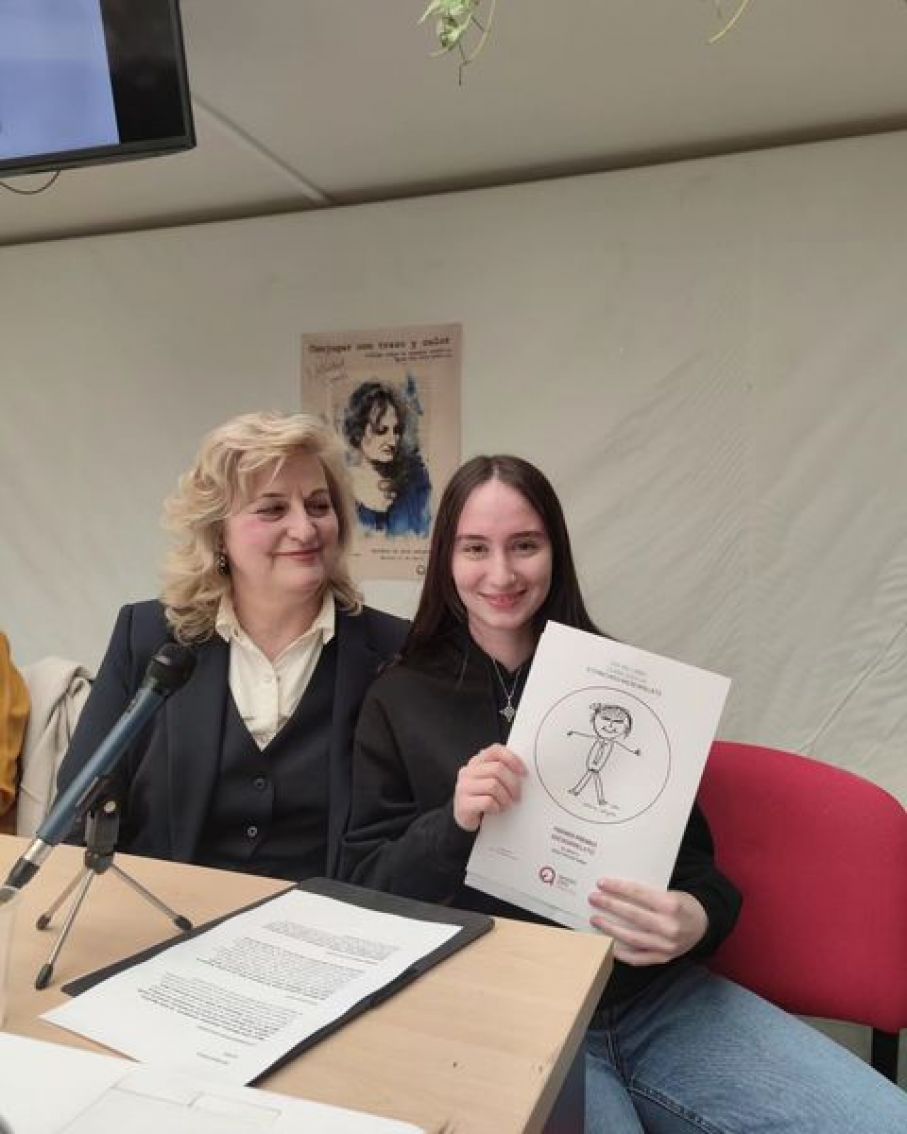 Entrega de premios de los Concursos de Retrato literario y Microrrelatos.