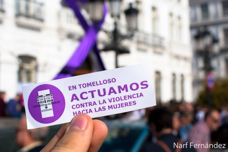 ALUMN@S DE LA ESCUELA DE ARTE ANTONIO L&Oacute;PEZ PARTICIPARON EN EL ACTO DEL D&Iacute;A INTERNACIONAL PARA LA ELIMINACI&Oacute;N DE LA VIOLENCIA CONTRA LAS MUJERES